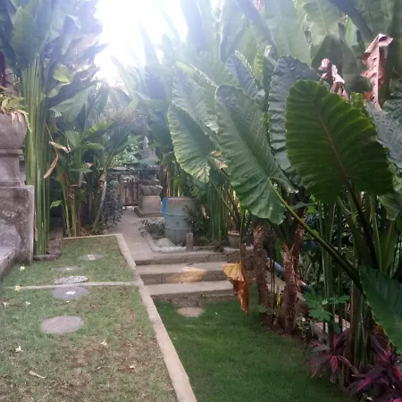 Kerta Family Bed And Breakfast